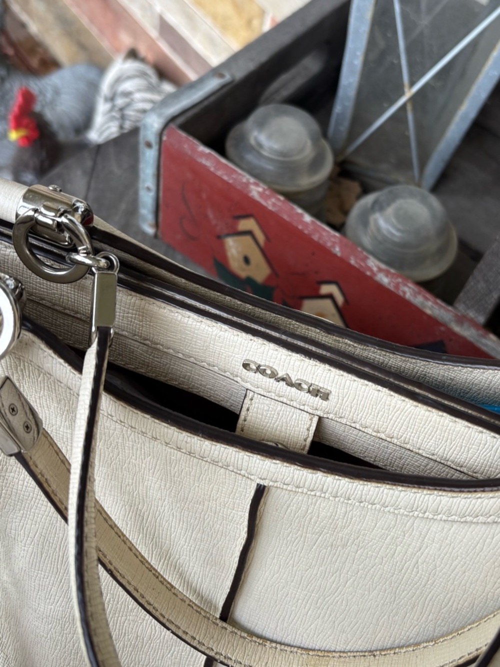 Coach Madison Caroline Satchel Cream Pebbled Leather Bag - Picture 4 of 12